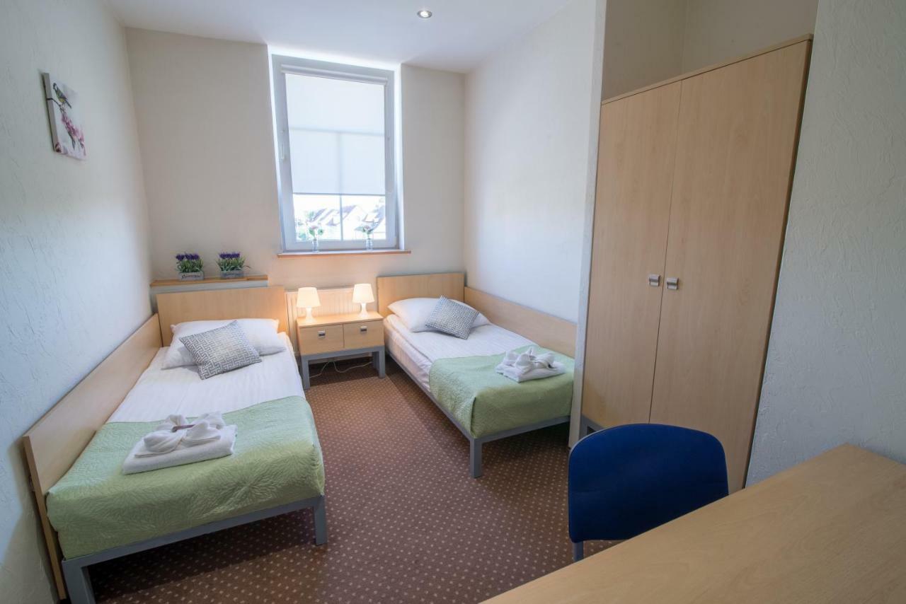 Hotel 104 Stargard Szczecinski ภายนอก รูปภาพ