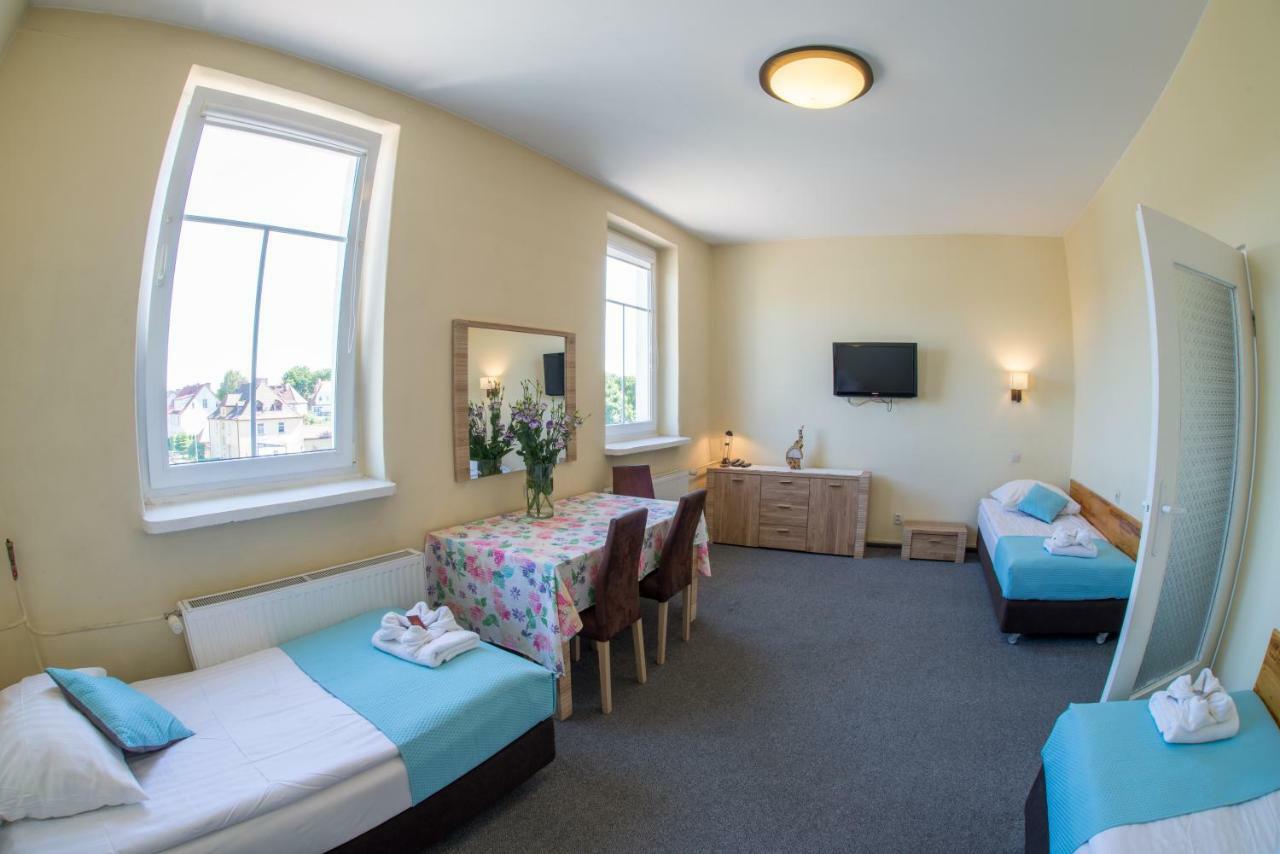 Hotel 104 Stargard Szczecinski ภายนอก รูปภาพ